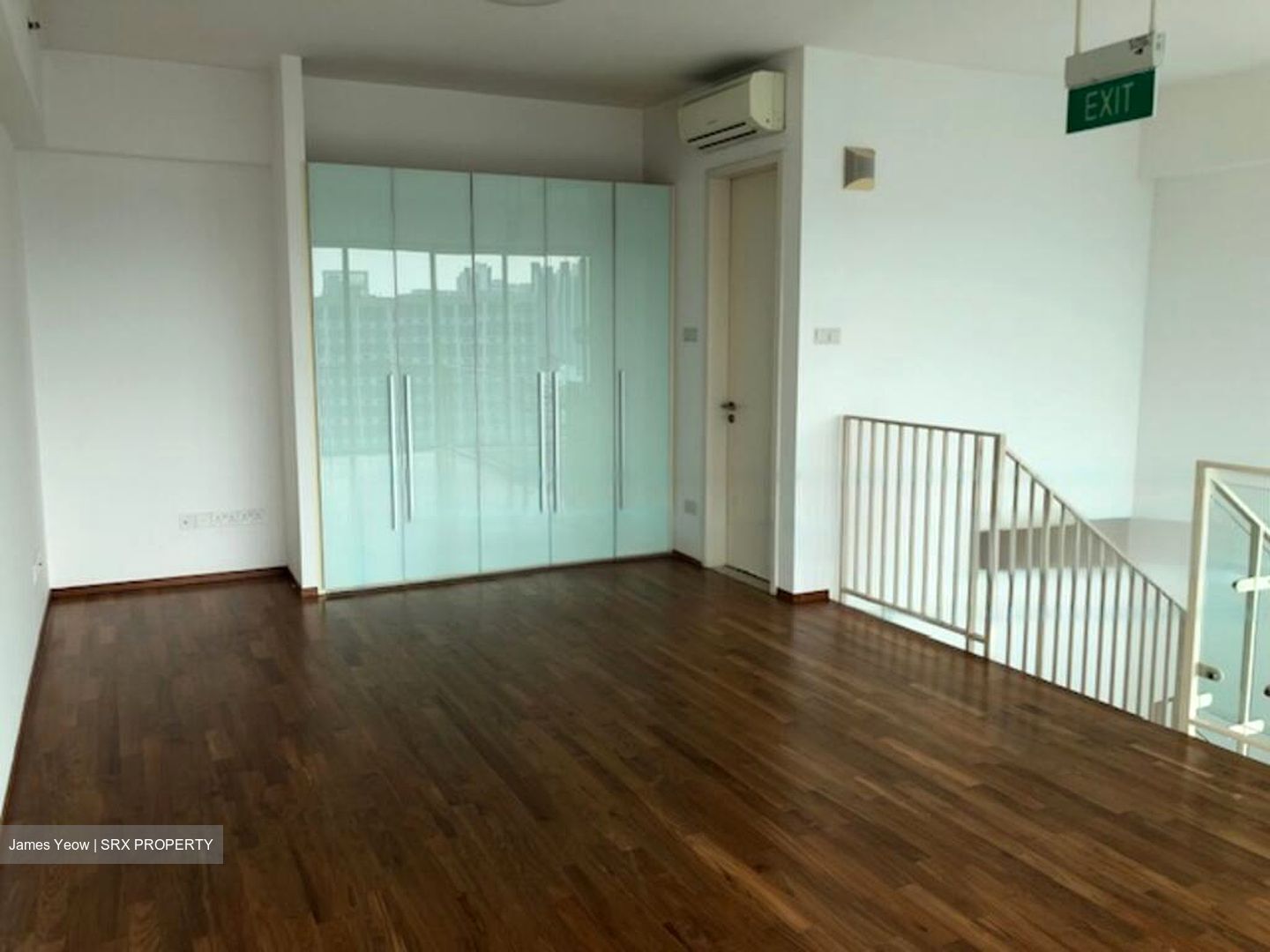 Southbank (D7), Office #566760431